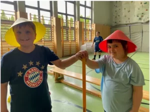 2 Kinder